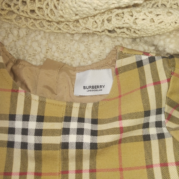 Burberry Beige Checkered Dress with Ribbon Details - Picture 5 of 5
